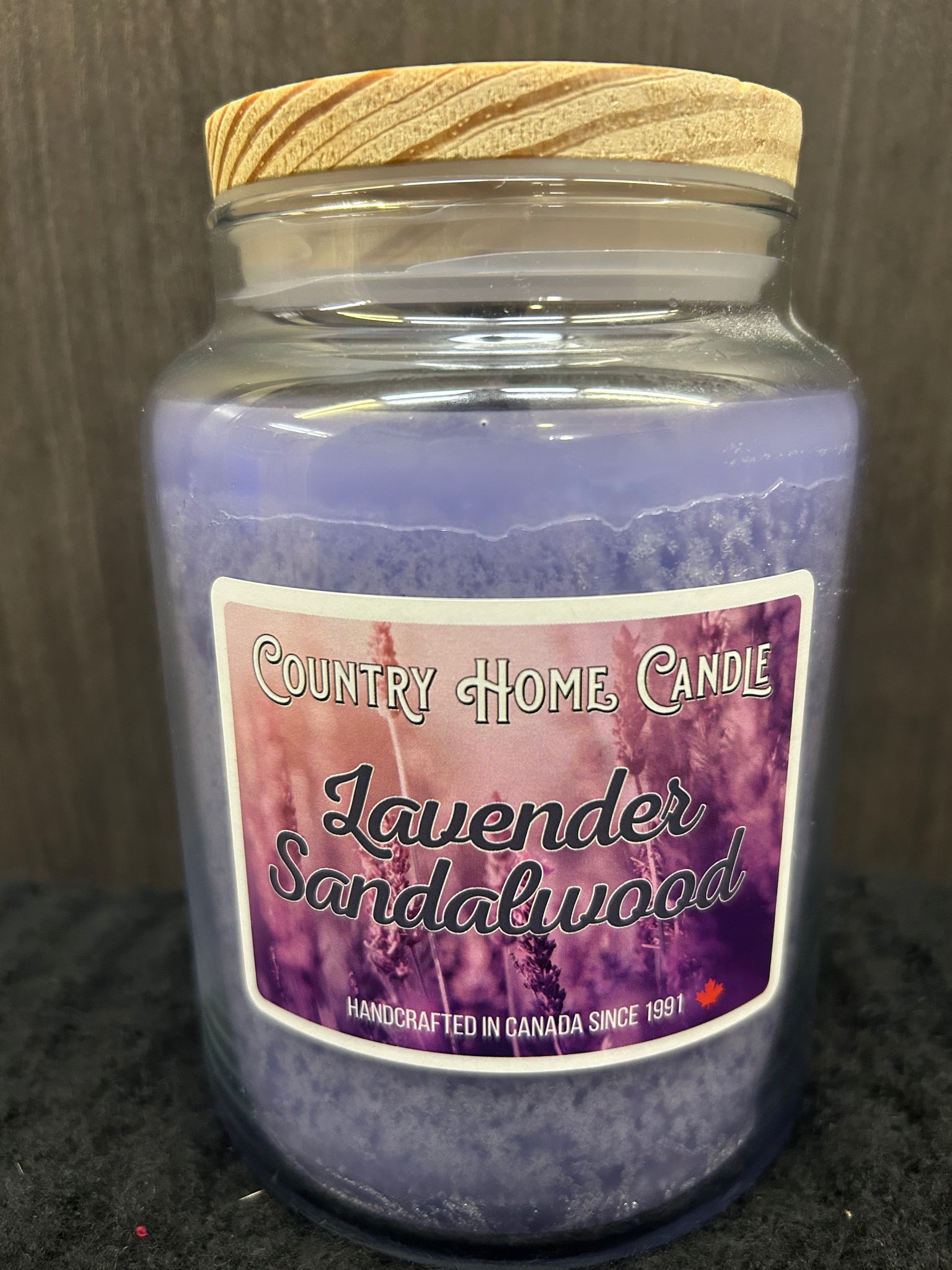 Lavender Sandalwood Country Home Candle