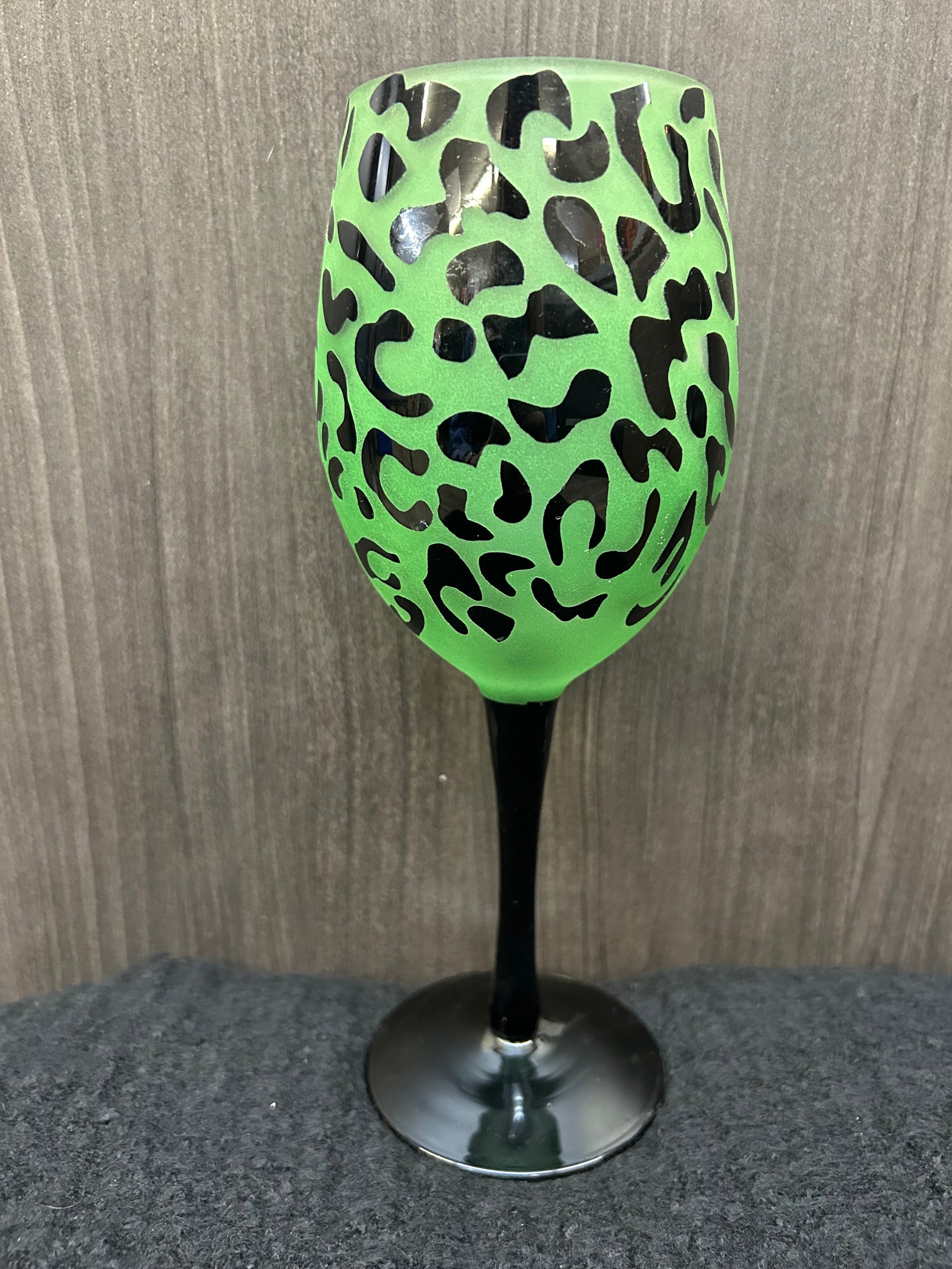 Green Cheetah Wine Glass