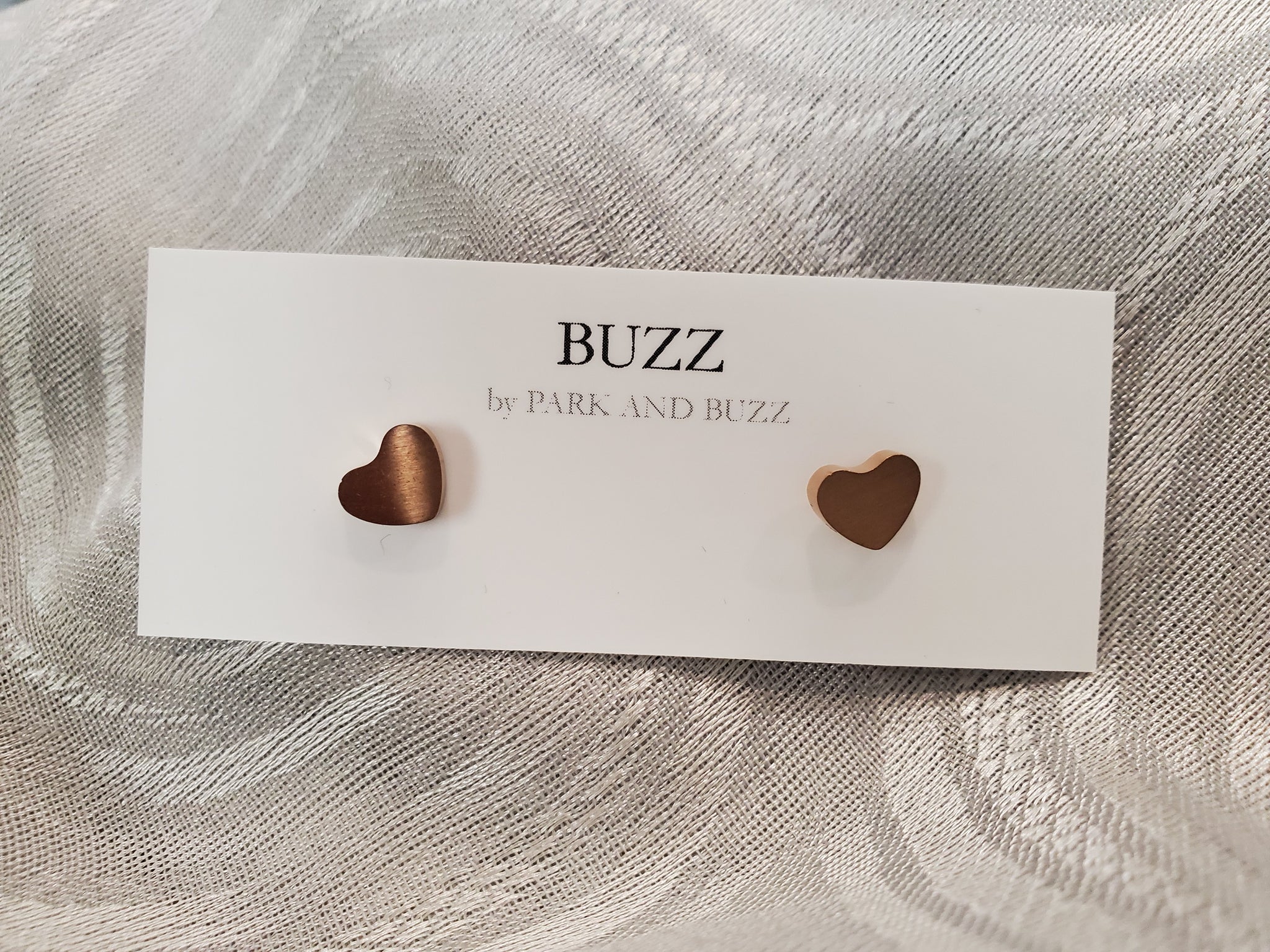 Buzz Mini Metal Studs Heart