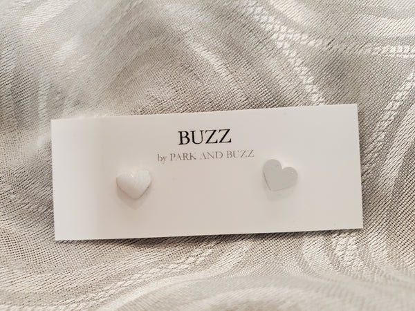 Buzz Mini Metal Studs Heart