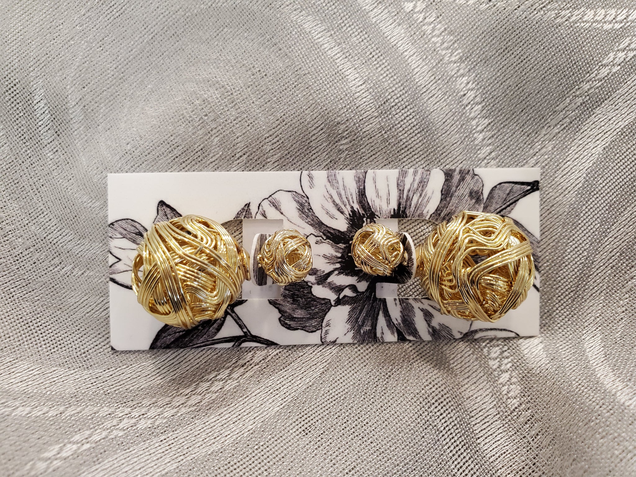 Park and Buzz Metal Twist Double Back Studs
