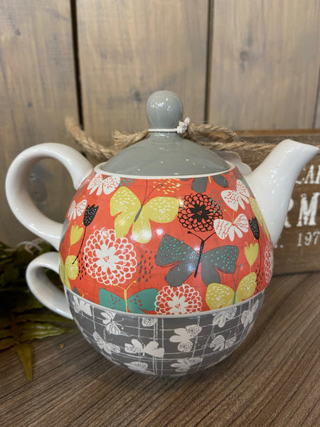 Grandma’s Love tea pot