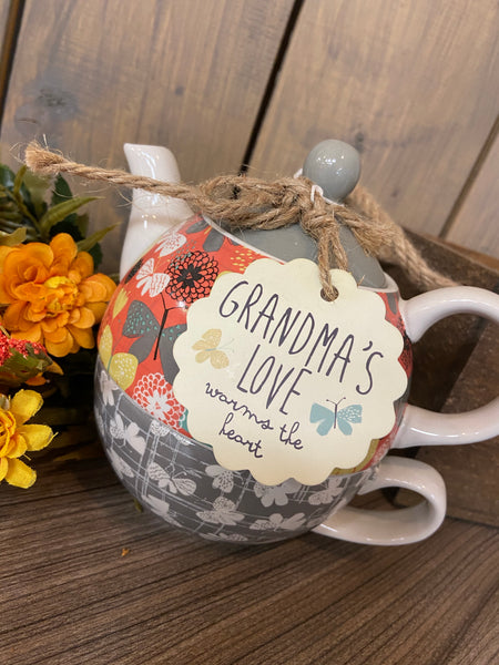 Grandma’s Love tea pot